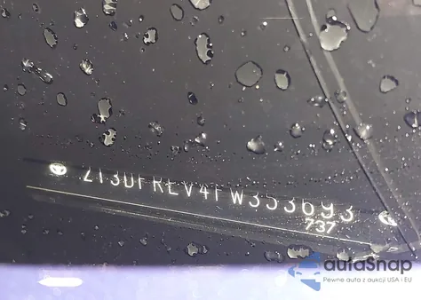 2015 Toyota Rav4 Limited из США, поврежденный, VIN 2T3DFREV4FW353693